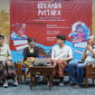 Suasana diskusi Temu Buku Beranda Pustaka serangkaian Festival Seni Bali Jani (FSBJ) V dengan tajuk 