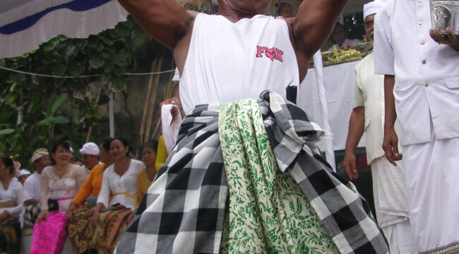 Orang Bali ngunying,